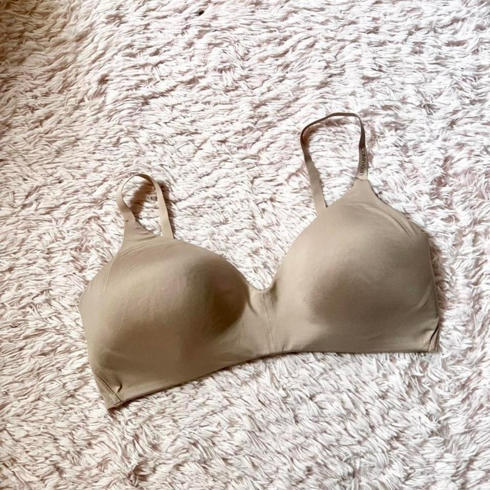 Calvin Klein Perfectly Fit Lightly Lined Seamless Wireless Contour Tshirt Bra XL